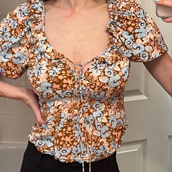 COPY - Free People floral peasant blouse - Picture 2 of 6